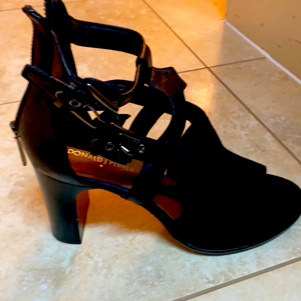 Black suede rear zipper heel